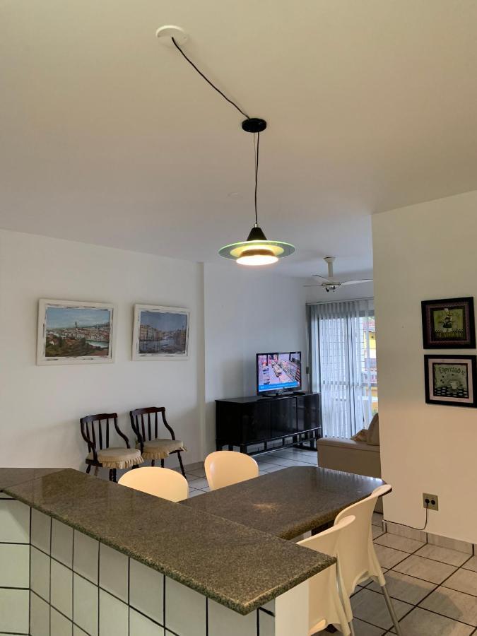 Apartamento Pe Na Areia E Aguas Tranquilas No Centro De Guarapari Exterior foto